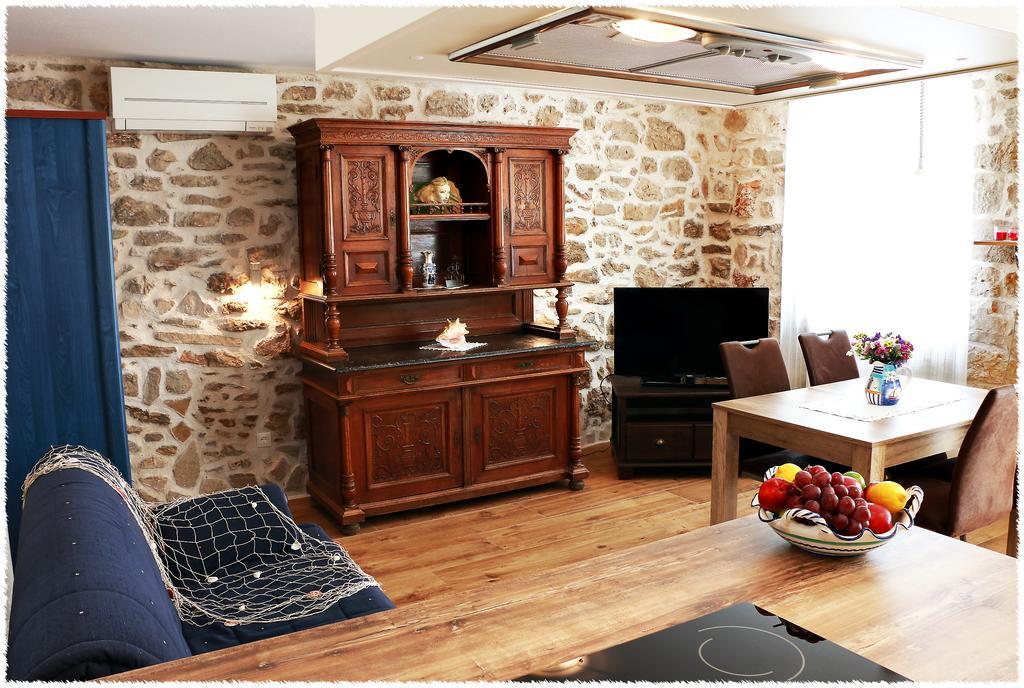 Apartment Dane Primošten Εξωτερικό φωτογραφία